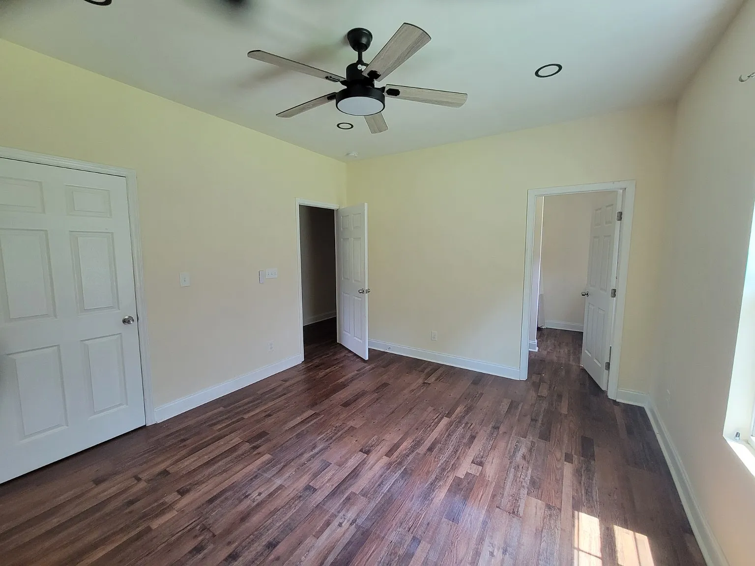324 Great Oak Drive — Photo 4