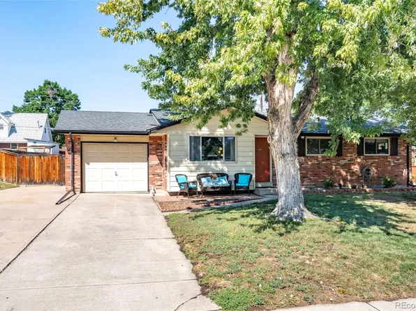 1605 S Cape Street, Lakewood, CO 80232