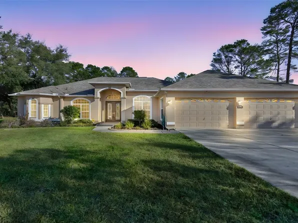 11235 Warm Wind Way, Weeki Wachee, FL 34613