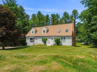 13 Twin St, Windham, NH 03087