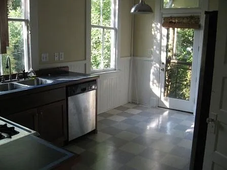 up kitchen 