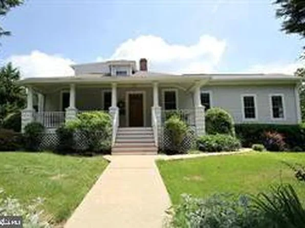 540 Great Falls St, Falls Church, VA 22046