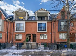 5 Wascana Ave, Toronto, ON M5A 1V6