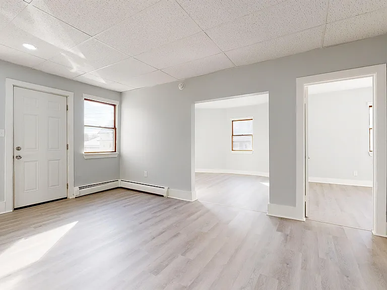 7 Island Ave #A — Photo 11