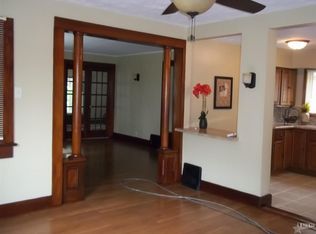 1129 Byron St, Huntington, IN 46750