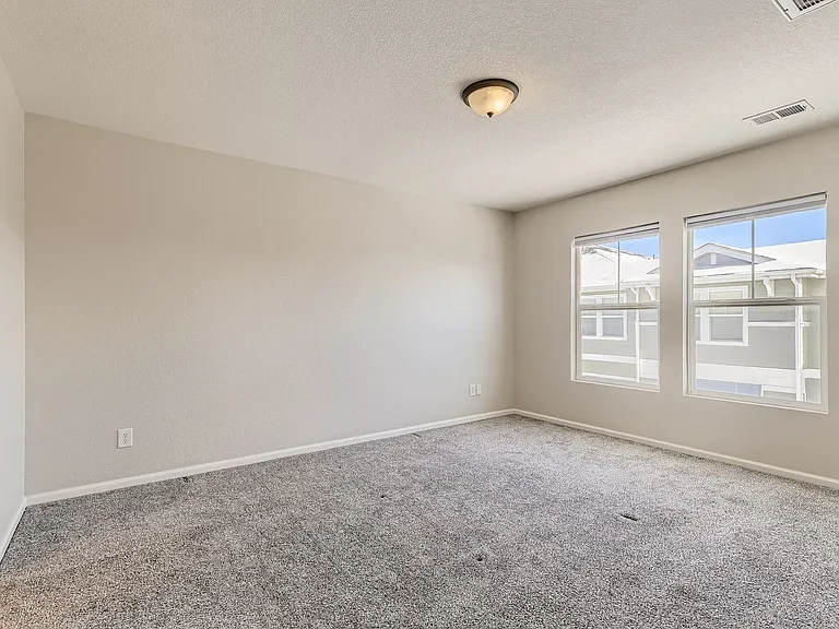 17101 Waterhouse Cir #E — Photo 6