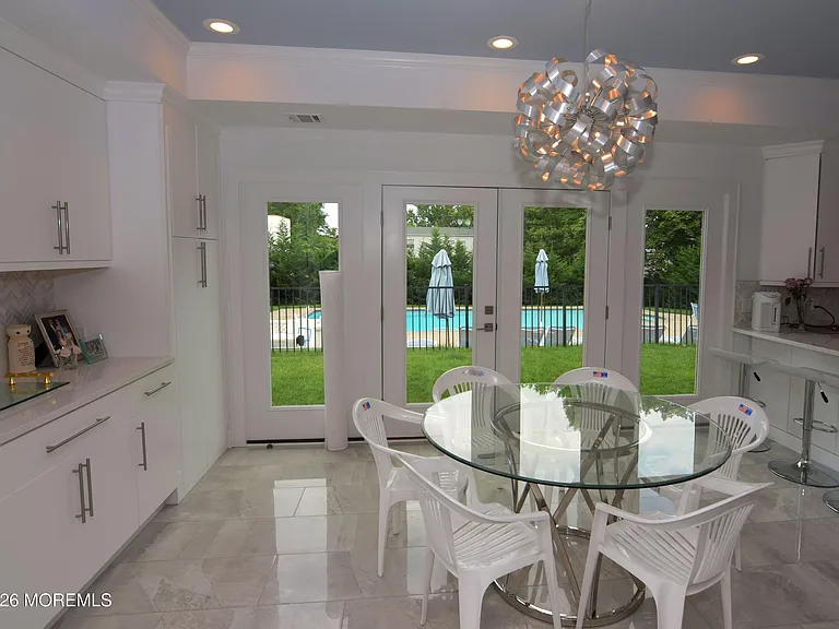229 Lockwood Ave #WINTER — Photo 7
