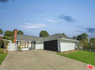 25831 S Tree Top Rd, Laguna Hills, CA 92653