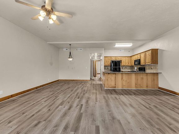 5th image of 1684 W Fox Hollow Ln #H2