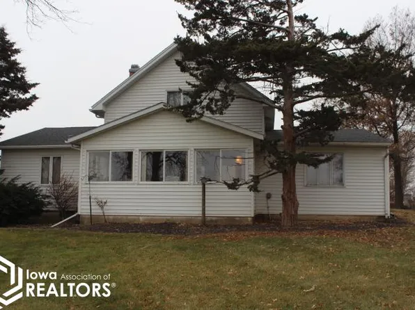 16789 Z Ave, Wellsburg, IA 50680