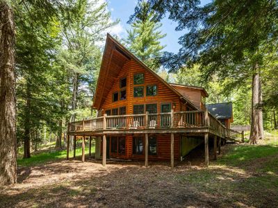 2525 N Point Rd, Long Lake, NY, 12847