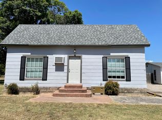 1125 W Main St, Ardmore, OK 73401