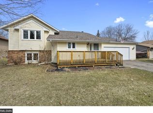 9126 Larch Ln N, Maple Grove, MN 55369