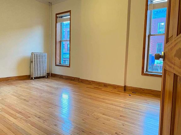 2nd image of 844 Saint Johns Pl #2A