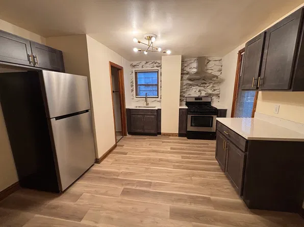 1716 N Cass St #2, Milwaukee, WI 53202
