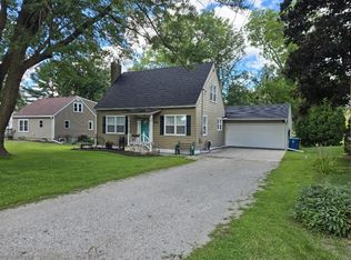 3256 Hammond Ave, Waterloo, IA 50702