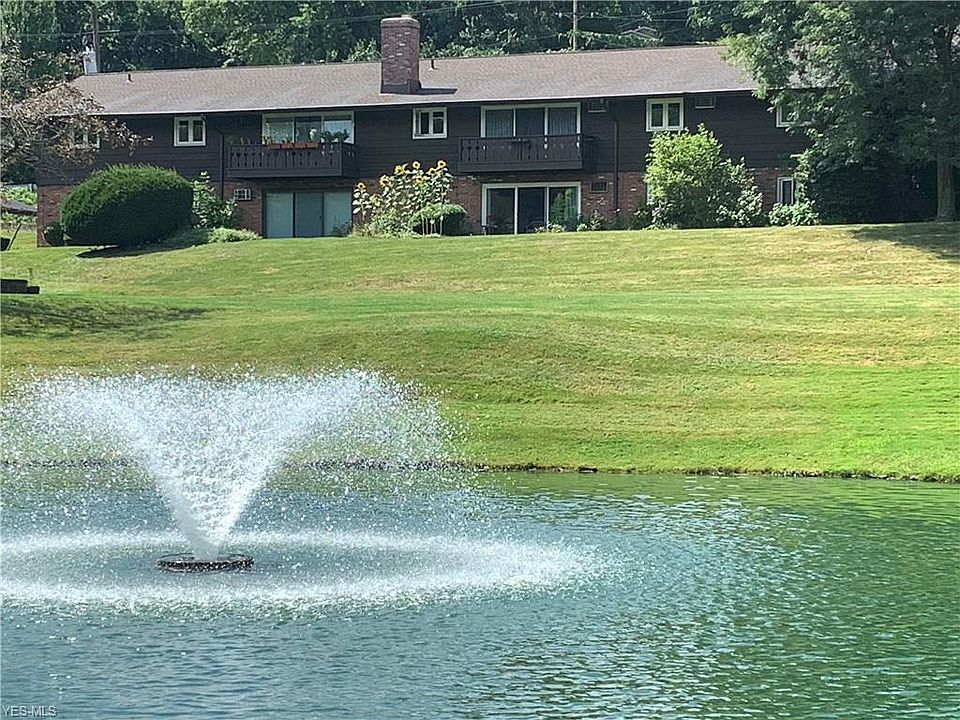 2nd image of 5721 Som Center Rd APT 16