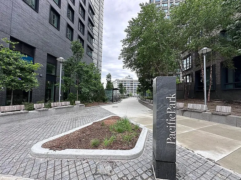 550 Vanderbilt Ave #210 — Photo 29