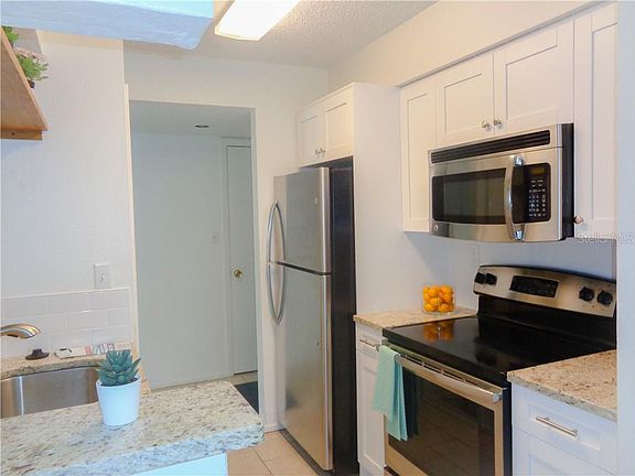 2nd image of 8702 Mallard Reserve Dr #1