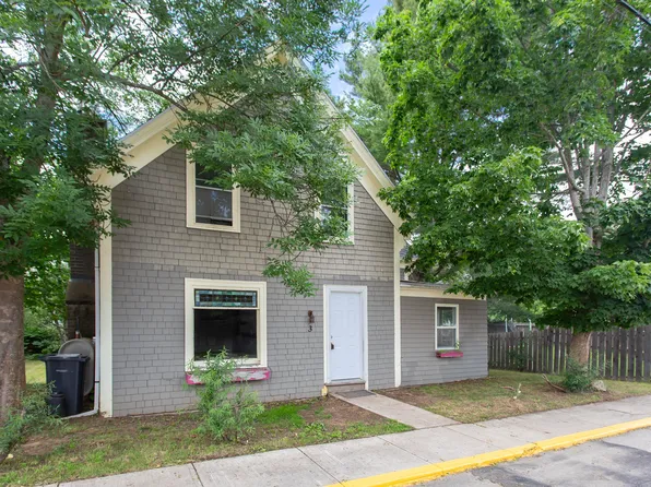 3 Court St, Bridgetown, NS B0S 1C0