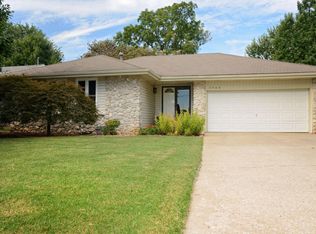 2549 S Delaware Ave, Springfield, MO 65804