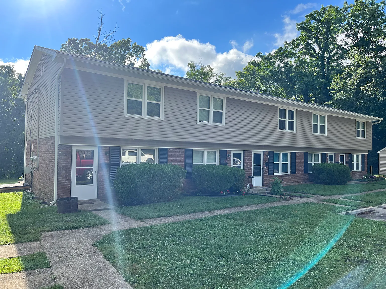 2 bed, 850 sqft, $1,000 — Photo 2