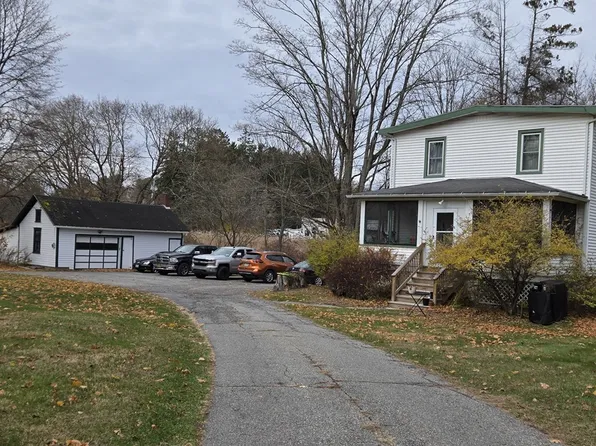 25 On The Grn #2, Verbank, NY 12585