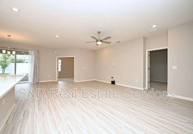 1731 Oceania Ave — Photo 10