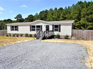 3927 McKethan St, Wade, NC 28395