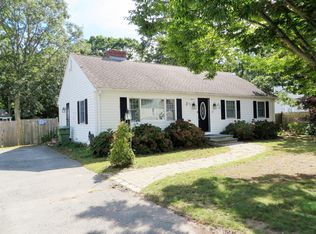 11 Alicia Rd, Hyannis, MA 02601