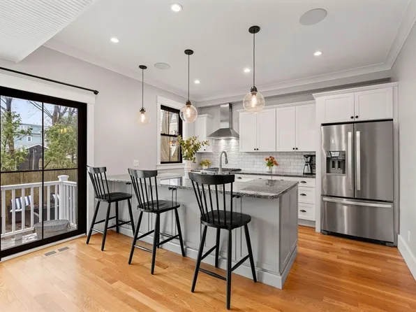 34 Purchase St #34, Newburyport, MA 01950