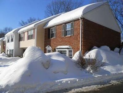 1 Boylston Ln, Lowell, MA, 01852