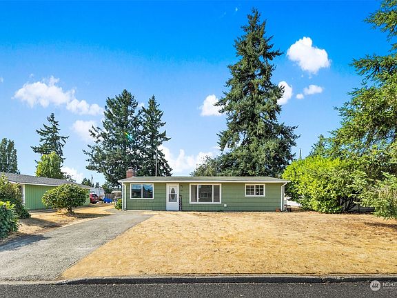 4th image of 4827 Diamond Boulevard SW