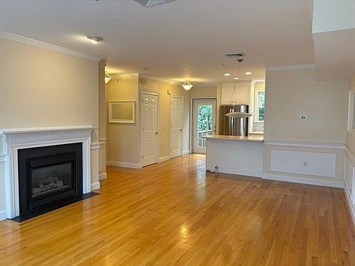 2nd image of 124 E Squantum St Unit 3