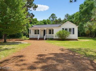215 E Baltimore Avenue, Pinebluff, NC 28373