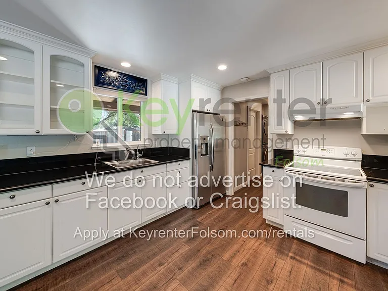 3686 Heady Ct — Photo 44