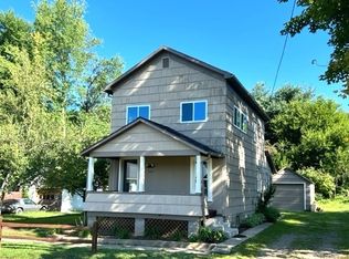 524 Carol St, Newcomerstown, OH 43832