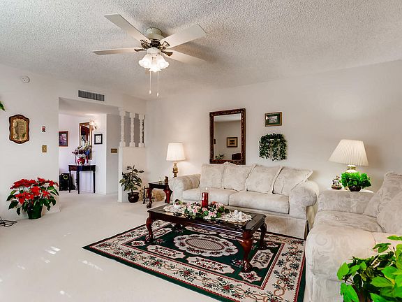 5th image of 4616 E Capri Ave