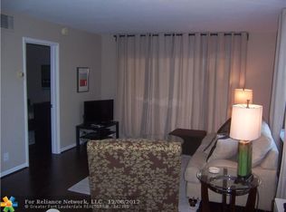 2970 NE 16th Ave APT 101, Oakland Park, FL 33334