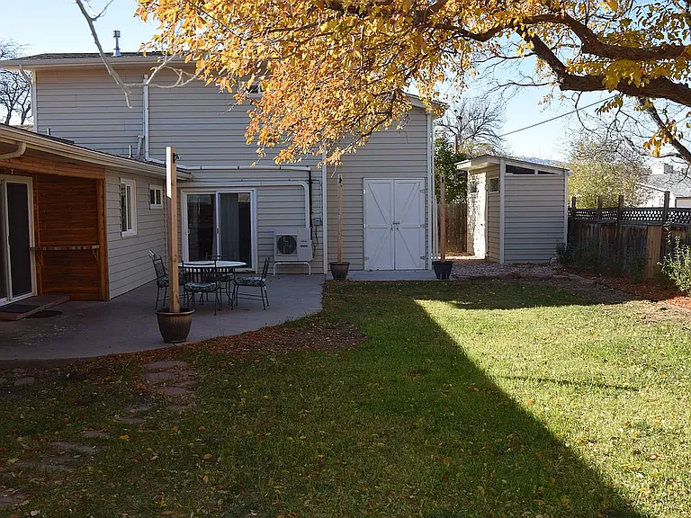 1912 Orchard Pl — Photo 9