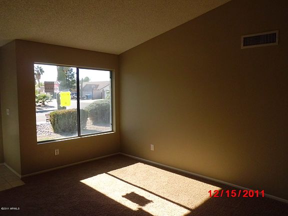 2nd image of 3012 E JOHN CABOT Drive