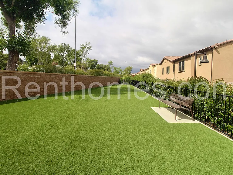 10835 Wendy Way — Photo 41