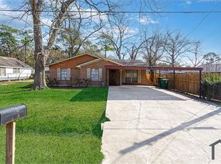 7202 Hoffman St, Houston, TX 77028