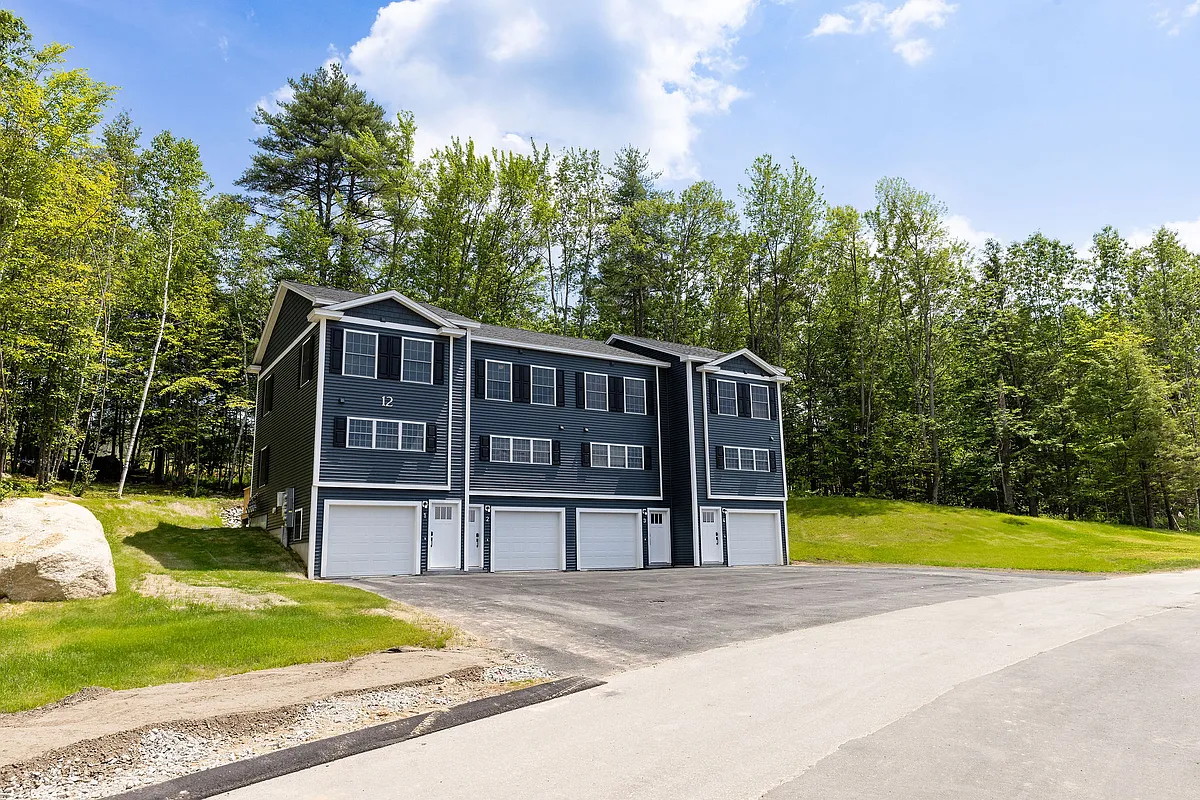 Building Photo - 47 E Luka Way
