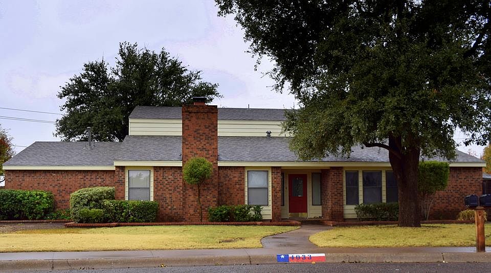 1st image of 4033 Angelina Dr