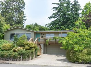 2845 University St, Eugene, OR 97403