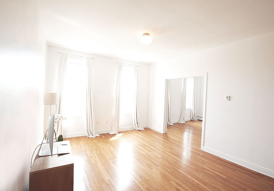 1st image of 206 Montrose Ave APT 4B
