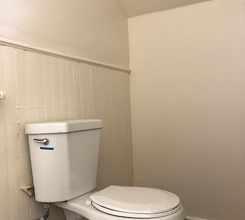 4th image of 16 Portage St #2