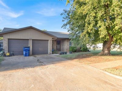 627 S Shepherd Dr, Mustang, OK, 73064