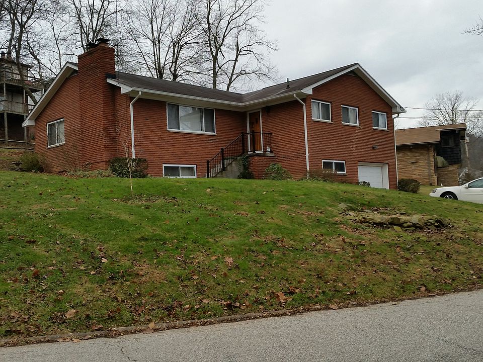 1st image of 810 Whispering Way